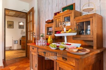 Prodej rodinného sídla (768 m²), pozemek 2 463m² - Číměř u J - 18