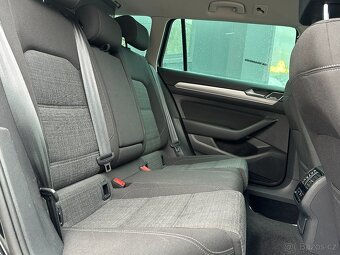 Volkswagen Passat 2021 - 18