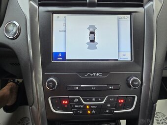 Ford MONDEO 2,0 TDCi 110kW TITANIUM ČR 2020 LED + NAVI - DPH - 18