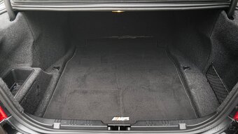 BMW M5 E60 V10 - 18