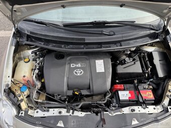 Toyota Auris 1.4 D-4D • 5/2007 • 66kw - 18