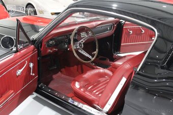 Mustang, FASTBACK, V8,1965 - 18