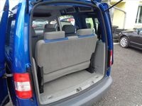 caddy 1.6 MPI Life 7 míst - 18