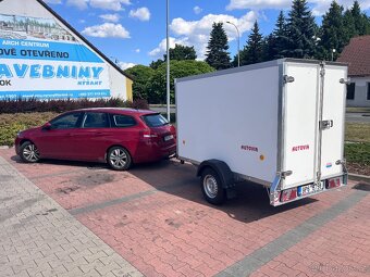 Skříňový vozík / přívěs Agados - zánovní v záruce - 18