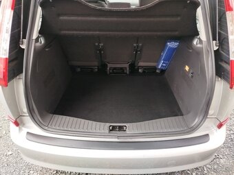 Ford C-MAX 1.6i 74 kW, r.v. 5/2008, najeto 198.805 km - 18