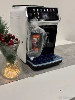 Kávovar Philips EP5500 LatteGo exclusive v bílé barvě - 18