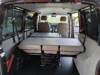 VW CARAVELLE T5.1,AC,WEBASTO,8míst,161tkm,TZ,1.maj,DPH - 18