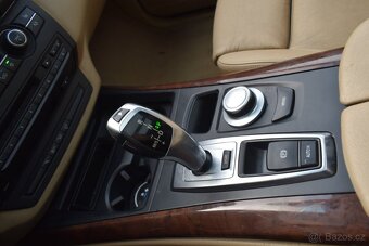 BMW X5 3.0Si/KŮŽE/DVD/ANDROID/TAŽNÉ/ - 18