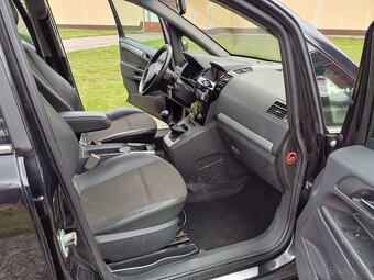 Opel zafira 1.6i turbo 110kw r.2010 stk 2026/10 - 18