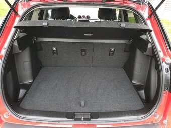 Suzuki Vitara 4x4 1.4i 103KW NAVI KAMERA LED - 18