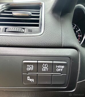 Mazda CX-5 2.0i BENZIN 4x4 MANUÁL-LED-NAVI-PDC-SERVISKA - 18