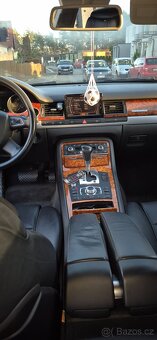 Audi A8 4.2, nafta - 18