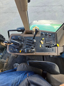 Traktor John Deere 7810 - 18