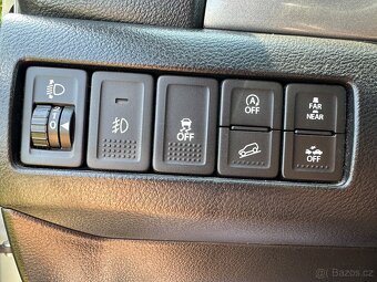 Suzuki Vitara 1,6 i 88 KW 4x4 82000 KM - 18