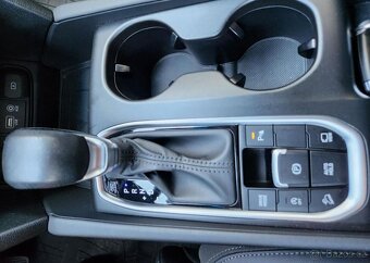 Hyundai Santa Fe 2.2-PREMIUM-4x4-WEBASTO - 18