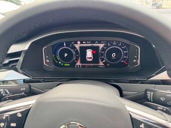 VW Arteon Shooting brake 1.4 TSI Hybrid 150kW DSG Tažné Navi - 18