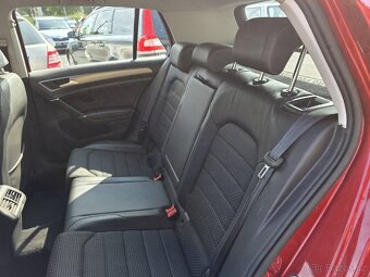 Volkswagen Golf 1.2 TSI DSG Masáže TZ Led - 18