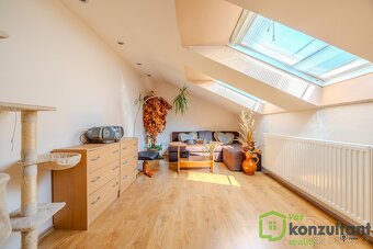 Investiční nemovitost v centru Mariánských Hor, 278 m² - Ost - 18