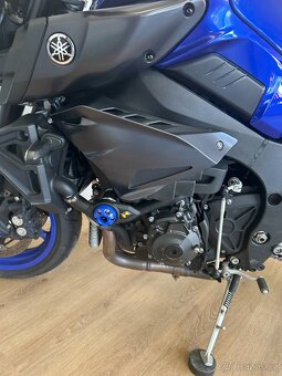 Yamaha MT-10 - 18