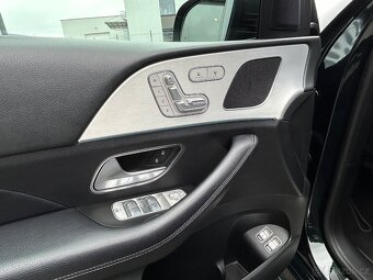 Prodám Mercedes-Benz GLE 350d 4MATIC AMG - 18