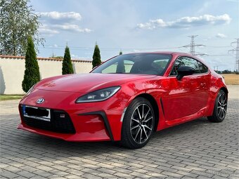 TOYOTA GR86 2.4 6MT - TOP - 18