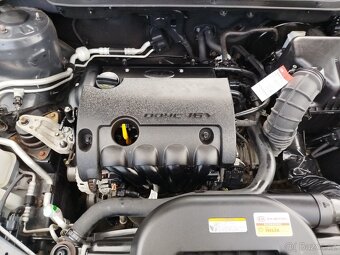 Kia Ceed 1.4i 66kW, r.v. 3/2011, najeto 146.688km - 18