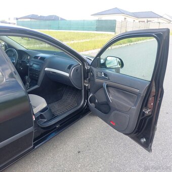 Škoda Octavia 2 1.9 TDI , 77kw, první registrace 03/2013 - 18