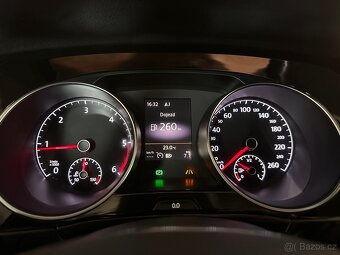VW Touran 2.0tdi 7mist Full výbava Top stav Matrix - 18