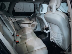 Volvo V90 2.0 T8 AWD Inscription DPH - 18