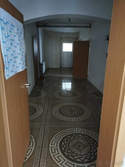 Rodinný dům pro 3 rodiny - 18