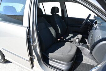 Škoda Fabia 1.4 16V 59KW Ambiente 5/2007 - 18