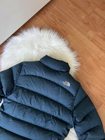 THE NORTH FACE DÁMSKÁ ZIMNÍ BUNDA VEL.XS-S - 18