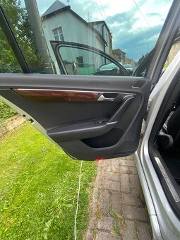 Volkswagen Passat B7 2.0 TSI 155 kW – bohatá výbava - 18
