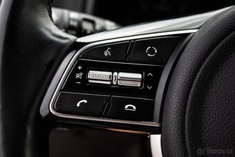 Kia Sportage 2.0 CRDi + 48V (Mild Hybrid) V ZÁRUKE - 18
