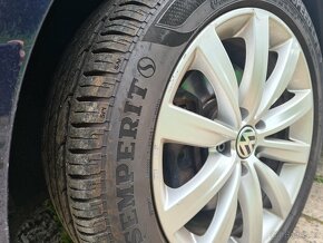 VW Sharan 2.0 TDi_103 kW - 18