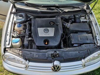 VOLKSWAGEN GOLF IV COMBI 1.9TDi - 18