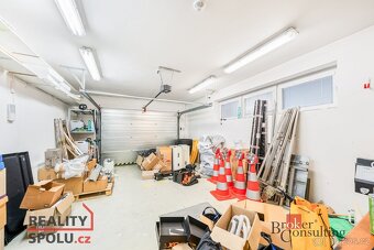 Prodej, komerční/činžovní dům, 447 m2, U Křížku 571, 25243 P - 18