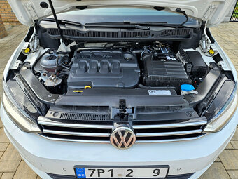 Volkswagen Touran 1.6 TDI 85 kW Highline 7DSG - 18