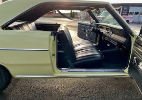 1969 Dodge Dart Swinger - 18