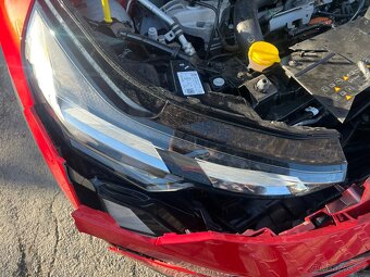 RENAULT CAPTUR 2025/ 999 benzin - 18