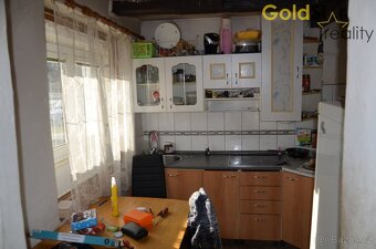 Prodej rodinného domu o dispozici 3+1 v obci Široká Niva, ok - 18