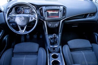 Opel Zafira OPC - 18