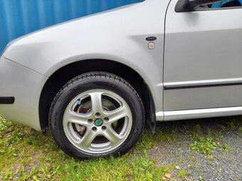 Prodám Škoda Fabia 1.4 16V 74Kw  1 Majitel v ČR  Nová STK - 18