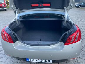 Peugeot 508 1.6 benzín / 115 kW / 2011 / NAJETO JEN 67.800km - 18