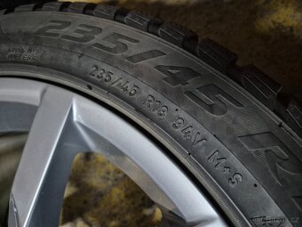 hyundai 5x114 225/45 R18 - 18
