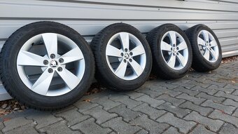 Alu kola 5x100 r15 originál škoda fabia zimní pneu - 18