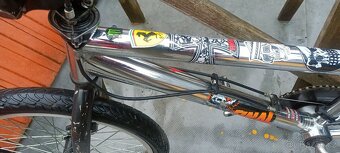 Mongoose BMX - 18
