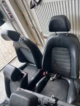 Passat b6 3.2 v6 díly - 18