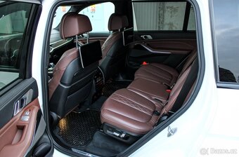 BMW X7 xDrive 30d A/T G07 - 18