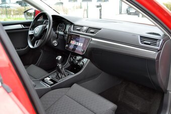Škoda Superb 2.0 TDI 110kW Style Pro Navi kombi TOP STAV - 18